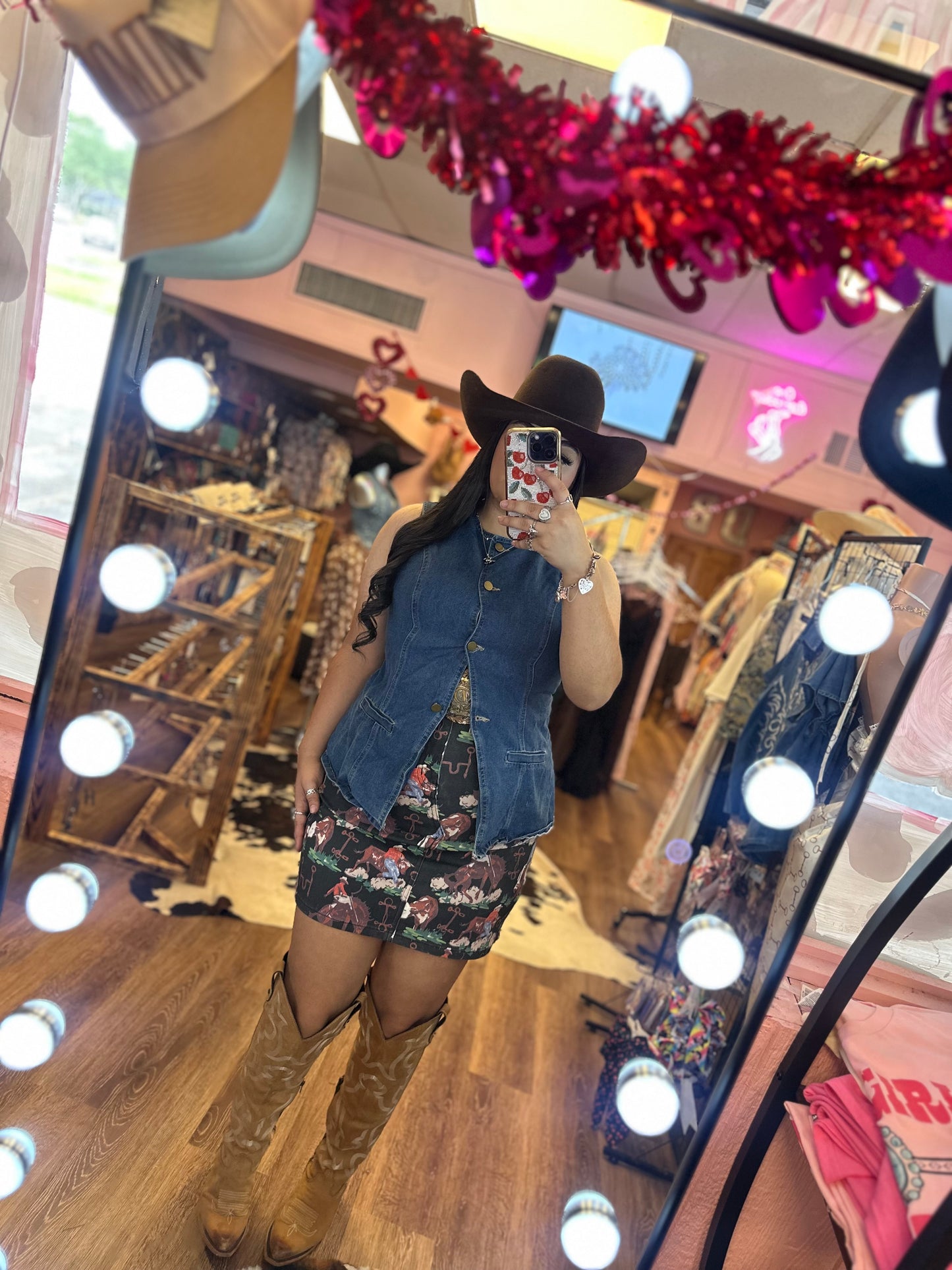 HORSE SKIRT