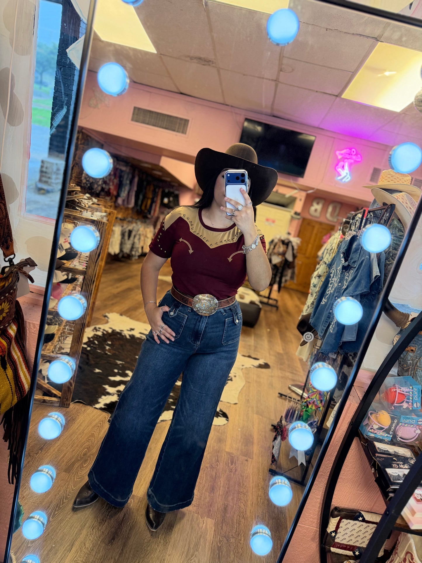 BURGUNDY STUDDED TEE