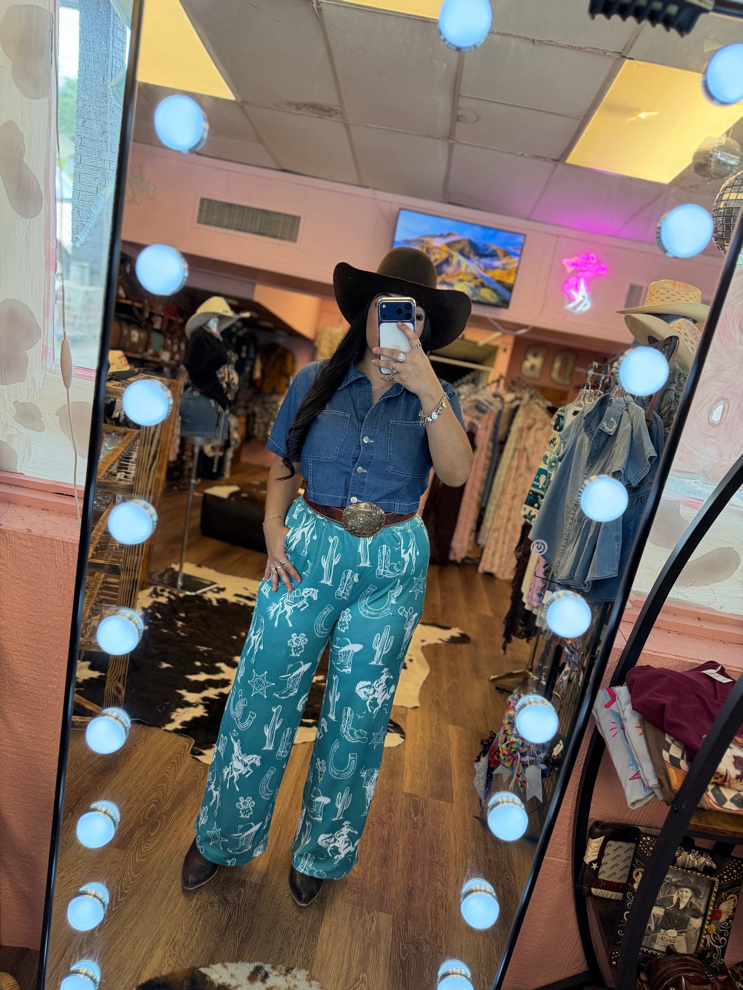 TURQUOISE SLACKS