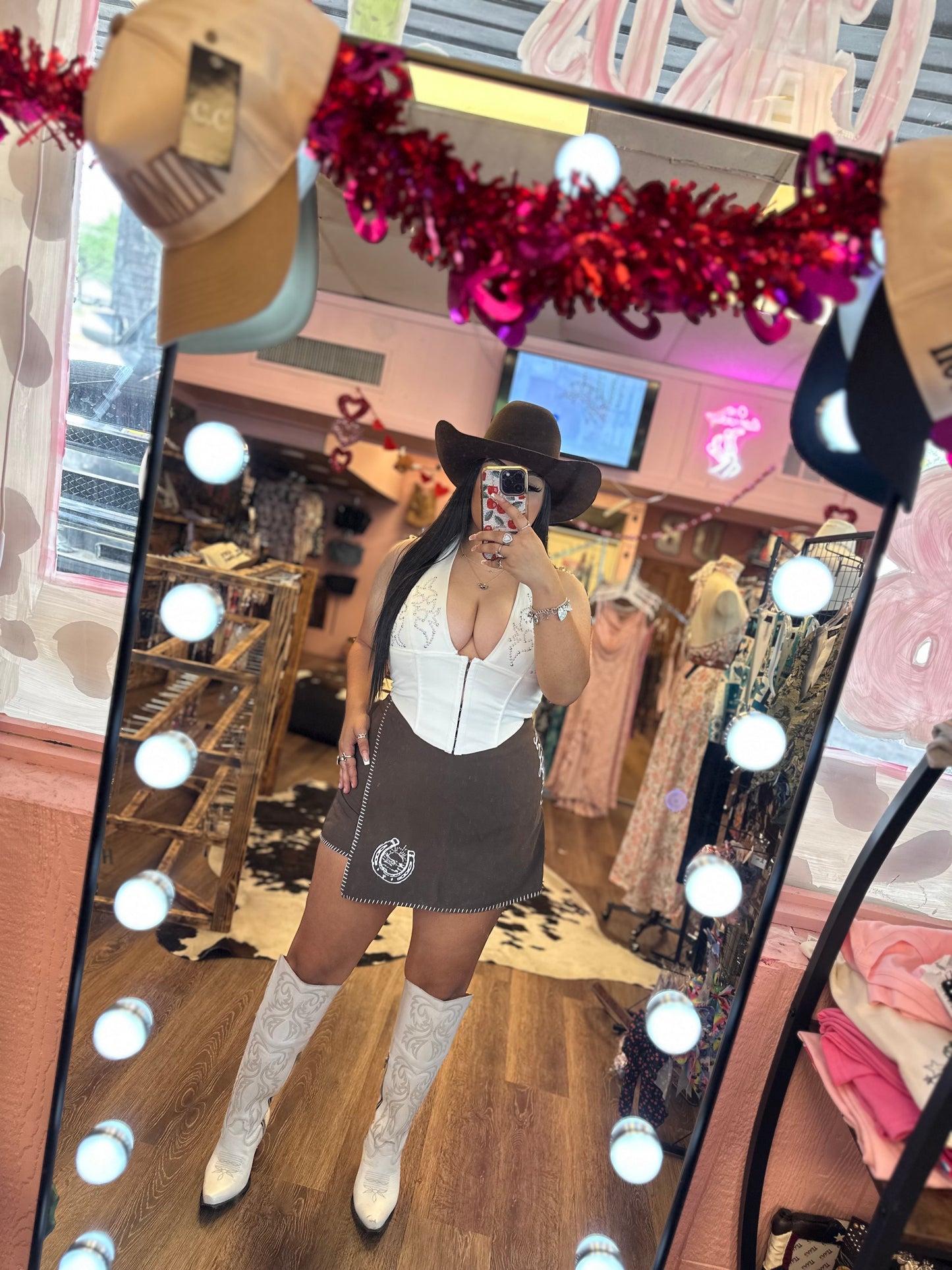 BROWN SKORT ONLY