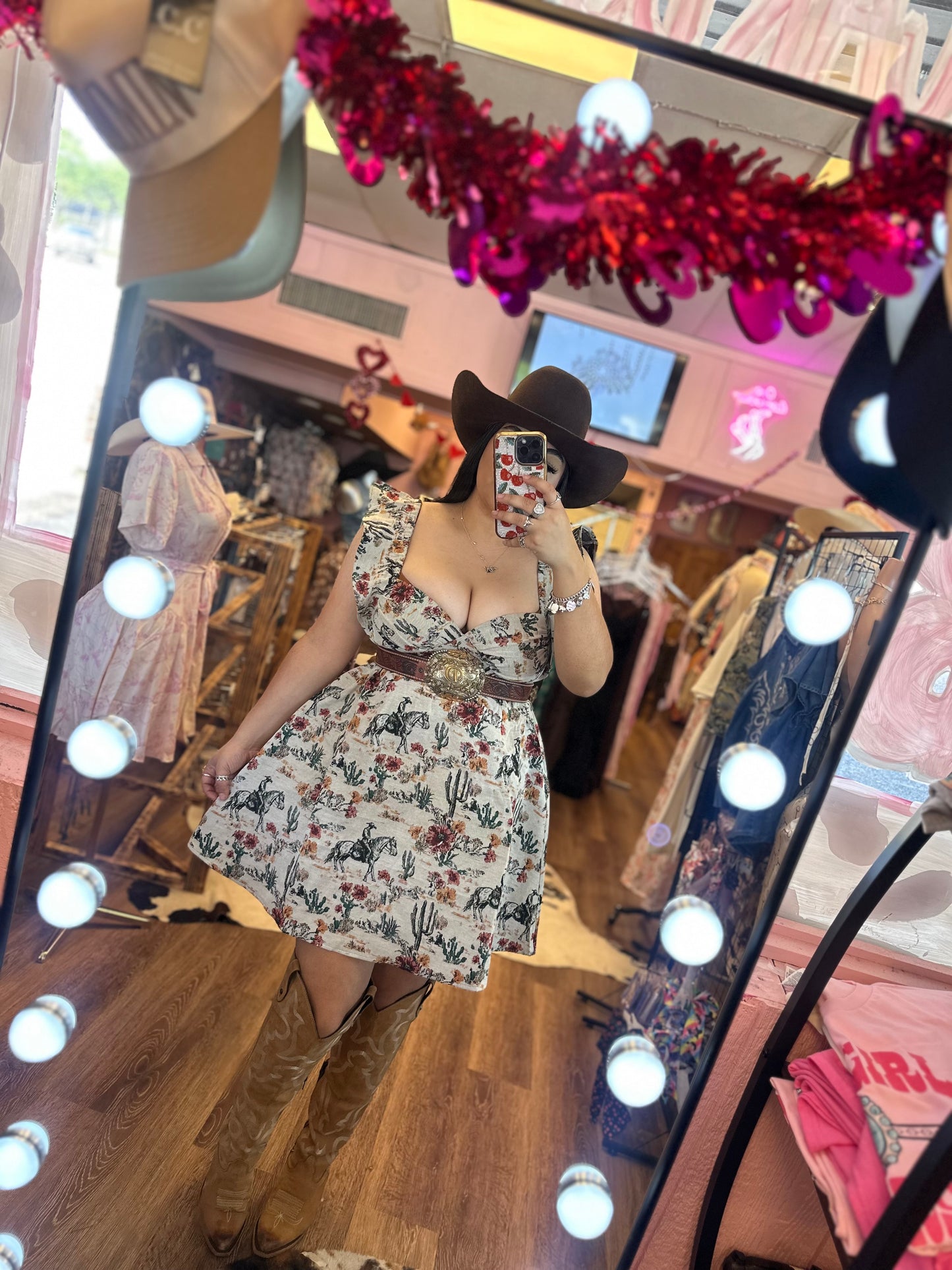 VINTAGE FLOWERY DRESS